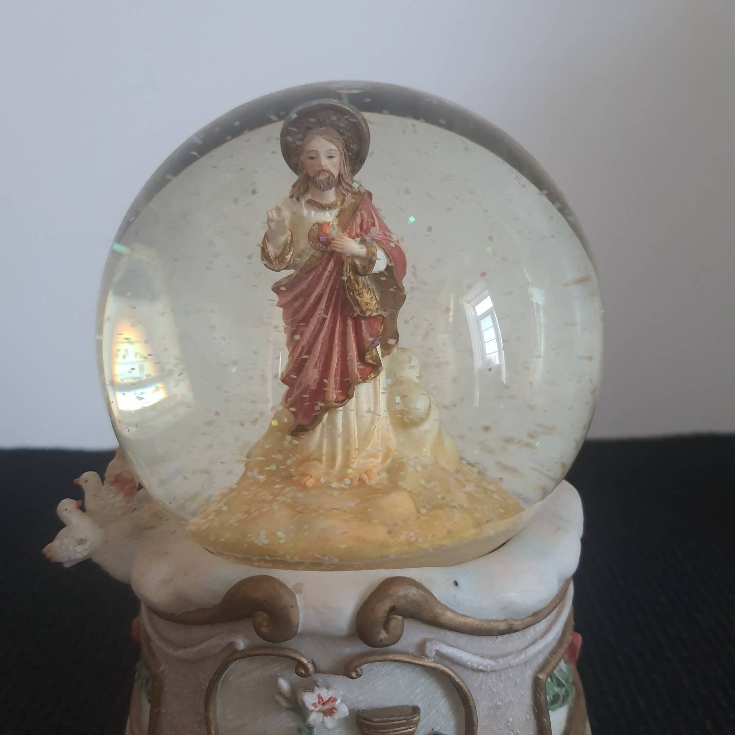Vintage Musical Snow Globe Jesus Sacred Heart - Etsy