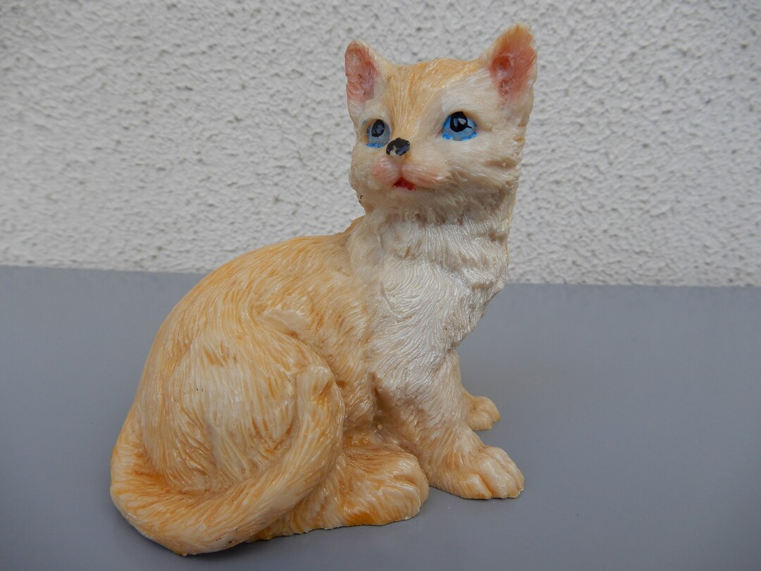 Vintage Cute Ginger Cat Figurine Resin Statue Kitten Collectors Decor