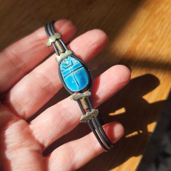 vintage egyptian blue scarab bracelet - image 8