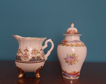 Vintage da collezione Limoges rose floreale e brocca brocca d'oro e un vaso con coperchio decorativo in porcellana con decorazioni vintage