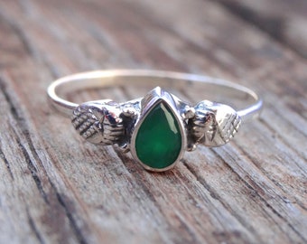 Bague en argent sterling émeraude brute, bague botanique délicate émeraude verte naturelle, émeraude en argent 925, émeraude naturelle