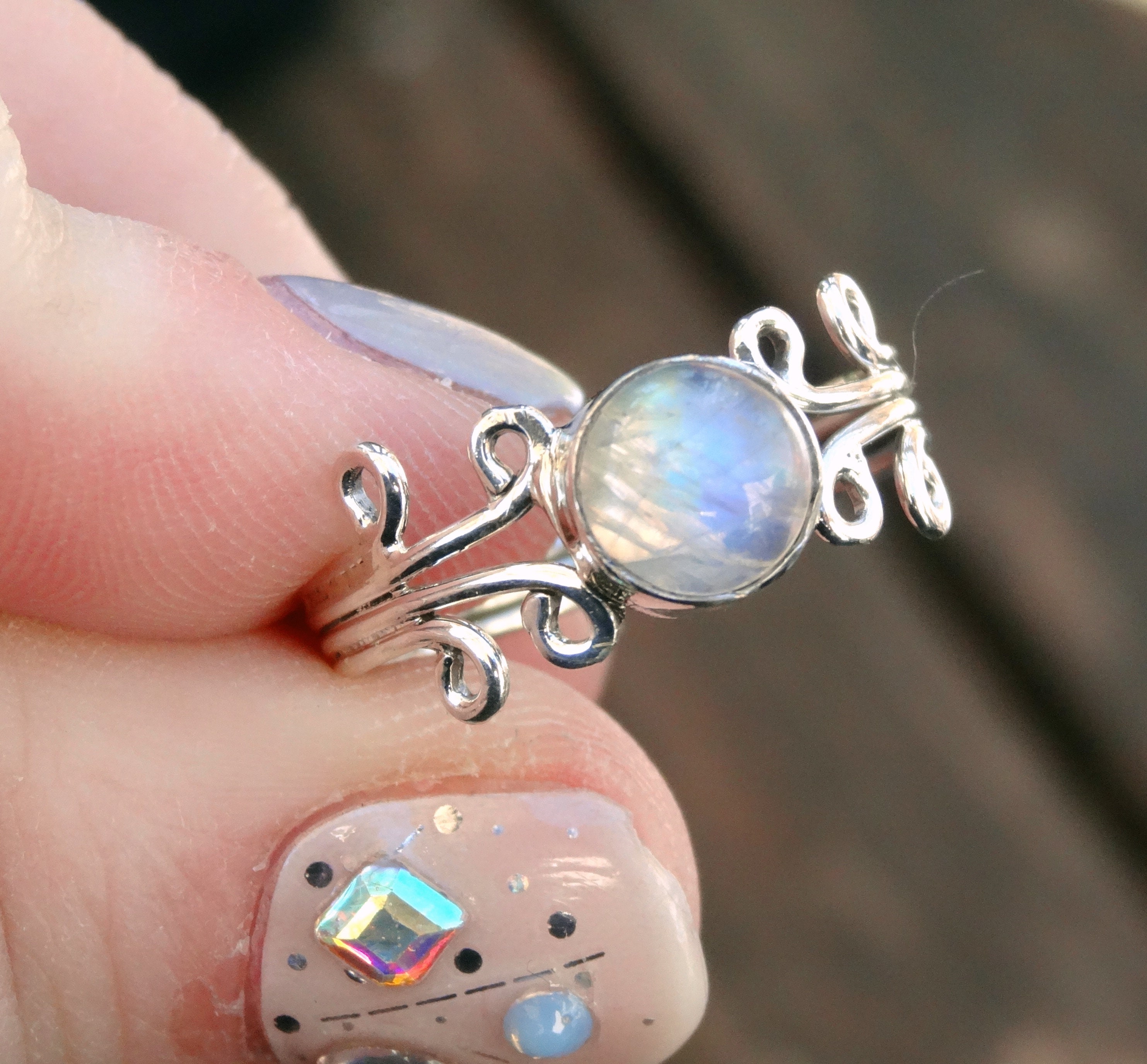 Ciondolo In Pietra Di Luna Arcobaleno: Gioiello Rotondo Fatto A - Foto 10