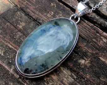 925 - Handmade Sterling Silver Prehnite Oval Necklace - Natural Green Prehnite Gemstone Pendant, Prehnite pendant