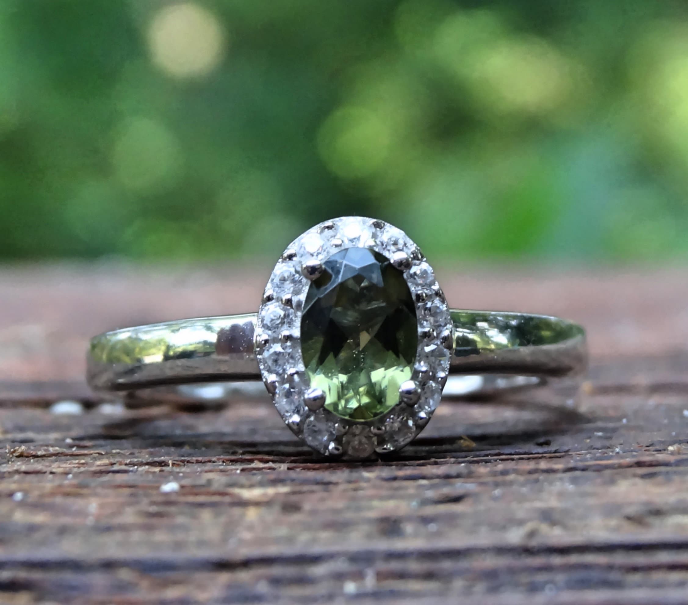 Anillo moldavita sale