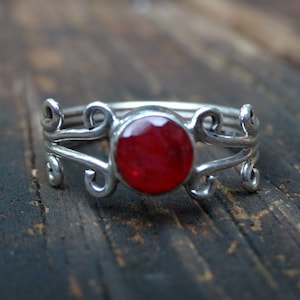 925 - Ruby Sterling Silver Ring Size 9, Handmade 925 Silver natural genuine Ruby Stone Ring, Natural raw stone ring, Red Ruby Silver Ring
