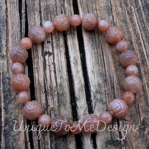 Carved Natural Sunstone Beaded Bracelet, Natural Stone, Stretch Bracelet, Genuine gemstone Sunstone Bracelet, Lotus Flower