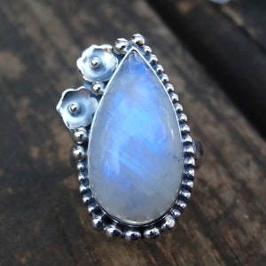 Bohemian Rainbow Moonstone Ring, Botanical Details, Handmade in .925 Sterling Silver, Natural Stone Statement Ring, Artisan Made, Moonstone