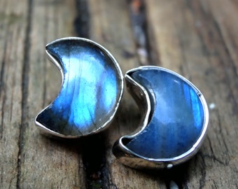 925 - Flashy Labradorite Studs, Sterling Silver, Natural Stone, Blue Rainbow Moon Earrings, Labradorite Moon Stud Earrings, 925 Labradorite