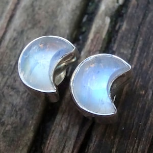 925 - Rainbow Moonstone Stud Earrings, Sterling Silver, Natural Stone, Moon Studs, Moonstone Earrings, gemstone Moon, Crescent Moon studs