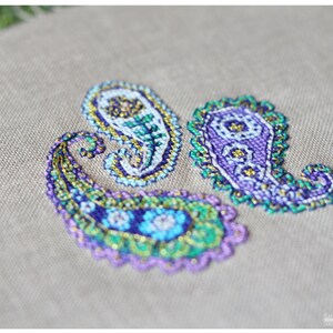Paisley PDF cross stitch pattern / instant download pattern | Etsy
