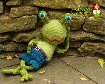 CROCHET PATTERN - Alien Monster Plush Amigurumi Toy Doll Pattern - Silly Alien - Stuffed Toy - Gift Idea