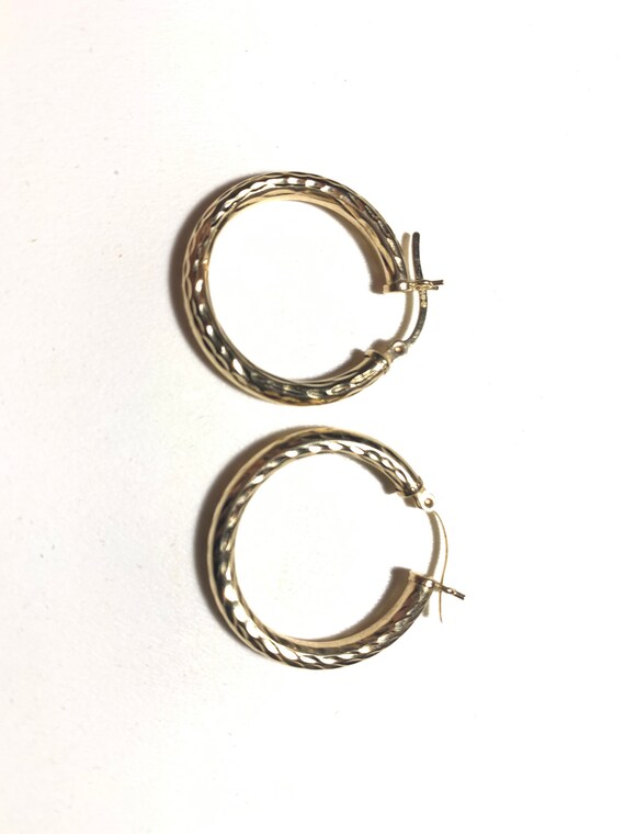 14k solid gold hoop earrings (E322) Gem
