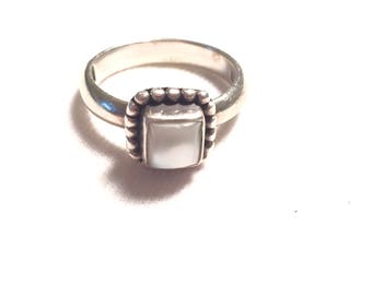 Vintage designer 925 sterling silver ring with pearl size 8.25
