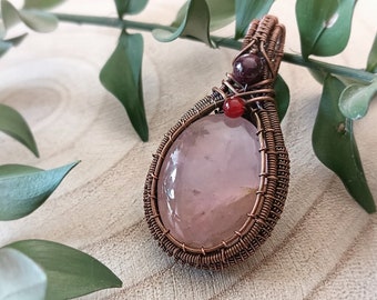 Copper Wire Woven Rose Quartz Stone Pendant - Necklace - Joyeria - Copper Jewelry - Artisan Jewelry - Gemstone Jewelry - Chakra Jewelry