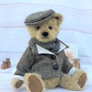 Flat cap for teddy bear 2025