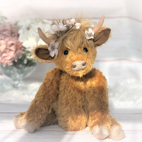 MADE TO ORDER: Highland Cow "Blossom" - Scottish Highland Coo Artist Bear