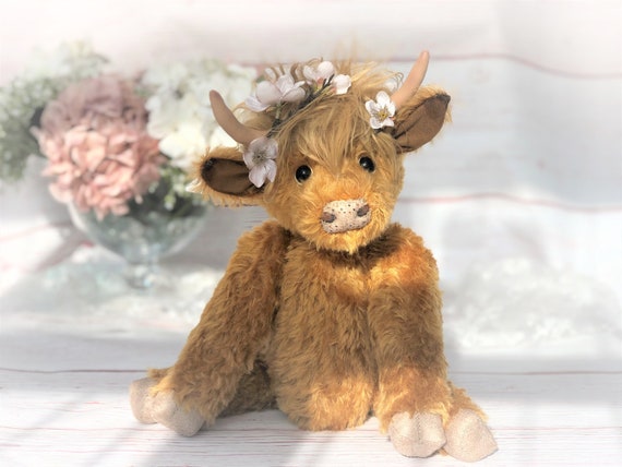 Buy MADE TO ORDER: Highland Cow blossom Scottish Highland Coo Artist Bear  Online in India 