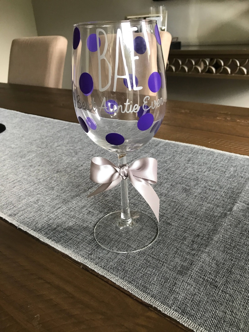 Best Aunt Ever Wine Glass - Etsy