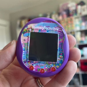 Plaque frontale Tamagotchi Uni TamaVerse PDF