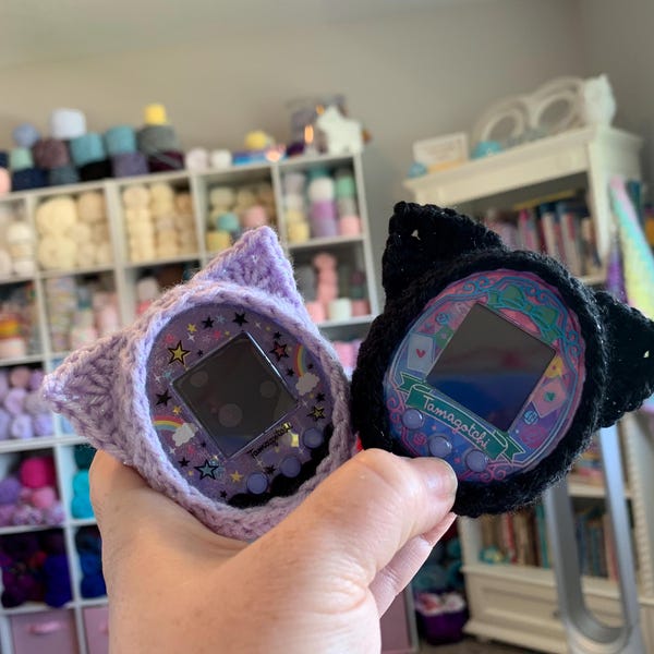 Cat Tamagotchi Case, Crochet Tamagotchi Case, Kitty Tamagotchi Case