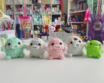 Estojo Tamagotchi Kuchipatchi Peludo de Crochê