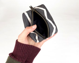 box purse SHORE coin pouch case with zipper and lining
