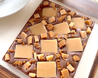 FUDGE Chocolate Slab - milk chocolate covered with vanilla fudge & Lotus Biscoff biscuits. Letterbox Chocolate. Presents for Friends