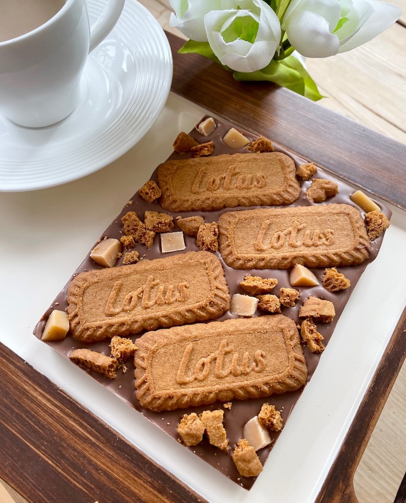 LOTUS BISCOFF Milk Chocolate Slab Chunky Belgian Chocolate Covered Slab