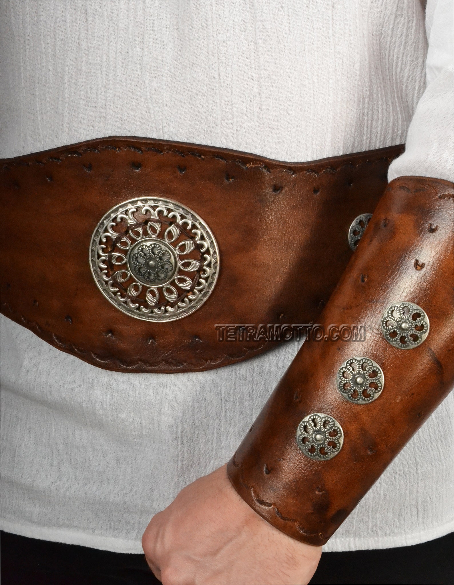 First Class Dirilis Ertugrul Waist Belt and Leather Wristband - Etsy