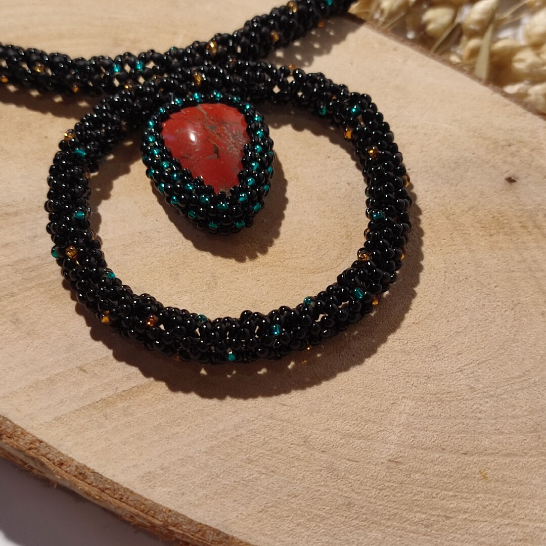 Collier En Jaspe Rouge Naturel - Pierre Naturelle Sans Traitement - Marque Zen-et-sante.fr