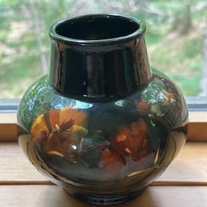 Weller Louwelsa  small Vase with hand painted pansy flower Standard Glaze early 1900’s American Art Pottery