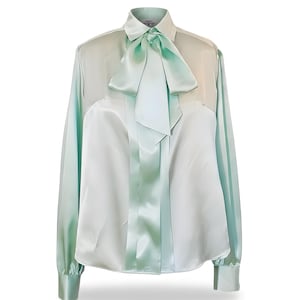 Blusa de satén color menta con lazo - Top holgado plisado