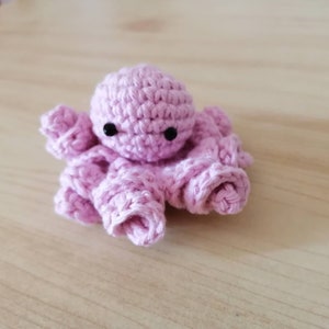 Cute octopus crocheted amigurumi image 7