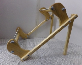 Gerdan style Expandable Wood Bead loom with stand # 78