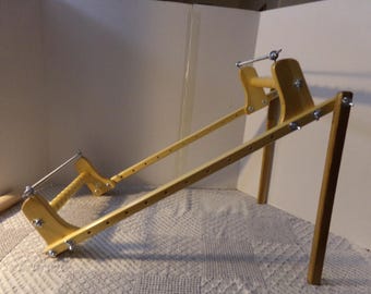 Gerdan style Expandable Wood Bead loom with stand # 64