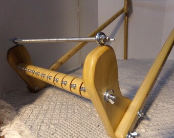 Gerdan style Expandable Wood Bead loom with stand # 75