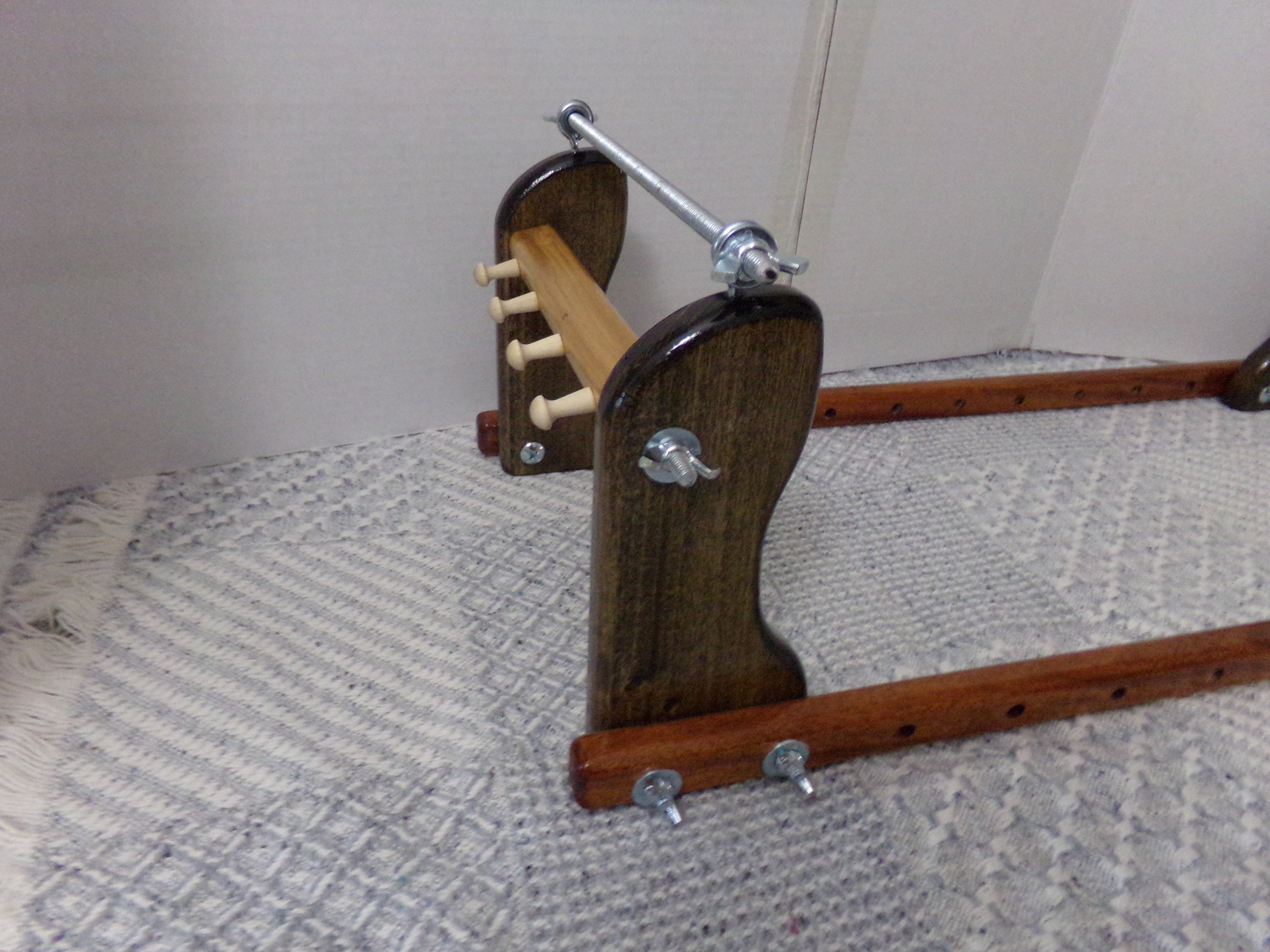 Expandable Upright Wood Bead loom 861