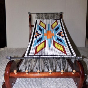 Mini Expandable Bead loom 608 image 3