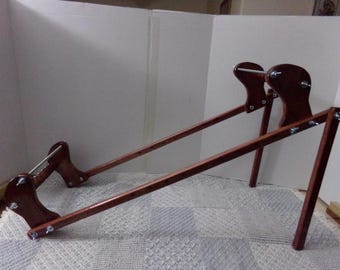 Gerdan style Expandable Wood Bead loom with stand # 81