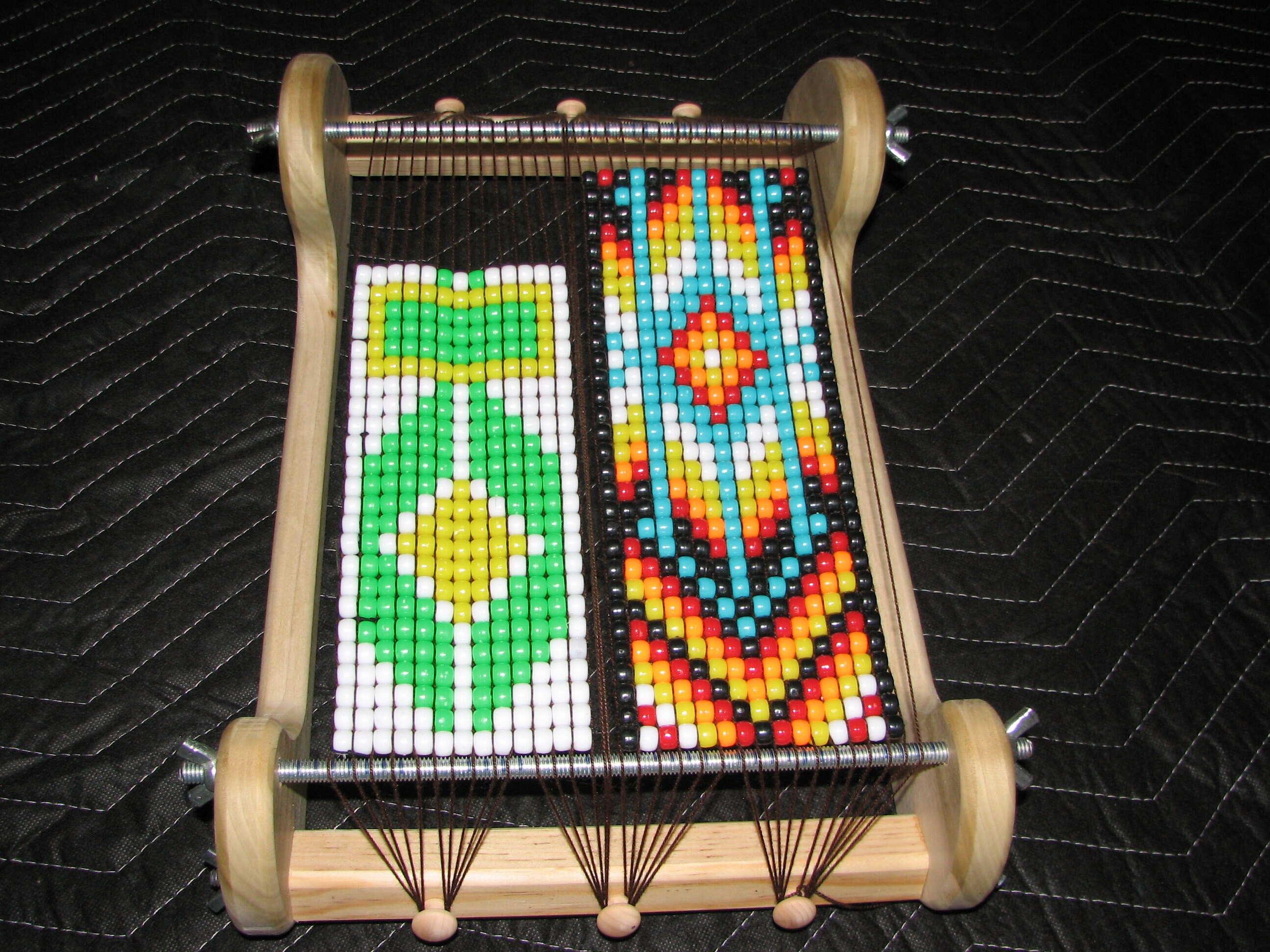 Expandable Wood Bead Loom 1506