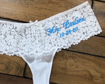 Bride Mrs Panties Personalized in White Lace,  Bridal Thongs in Low Rise Style, something blue Custom Embroidery for Hens Party Gift