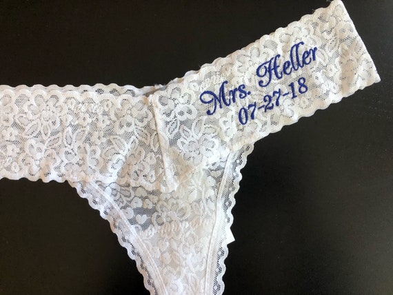 wedding thongs for guests