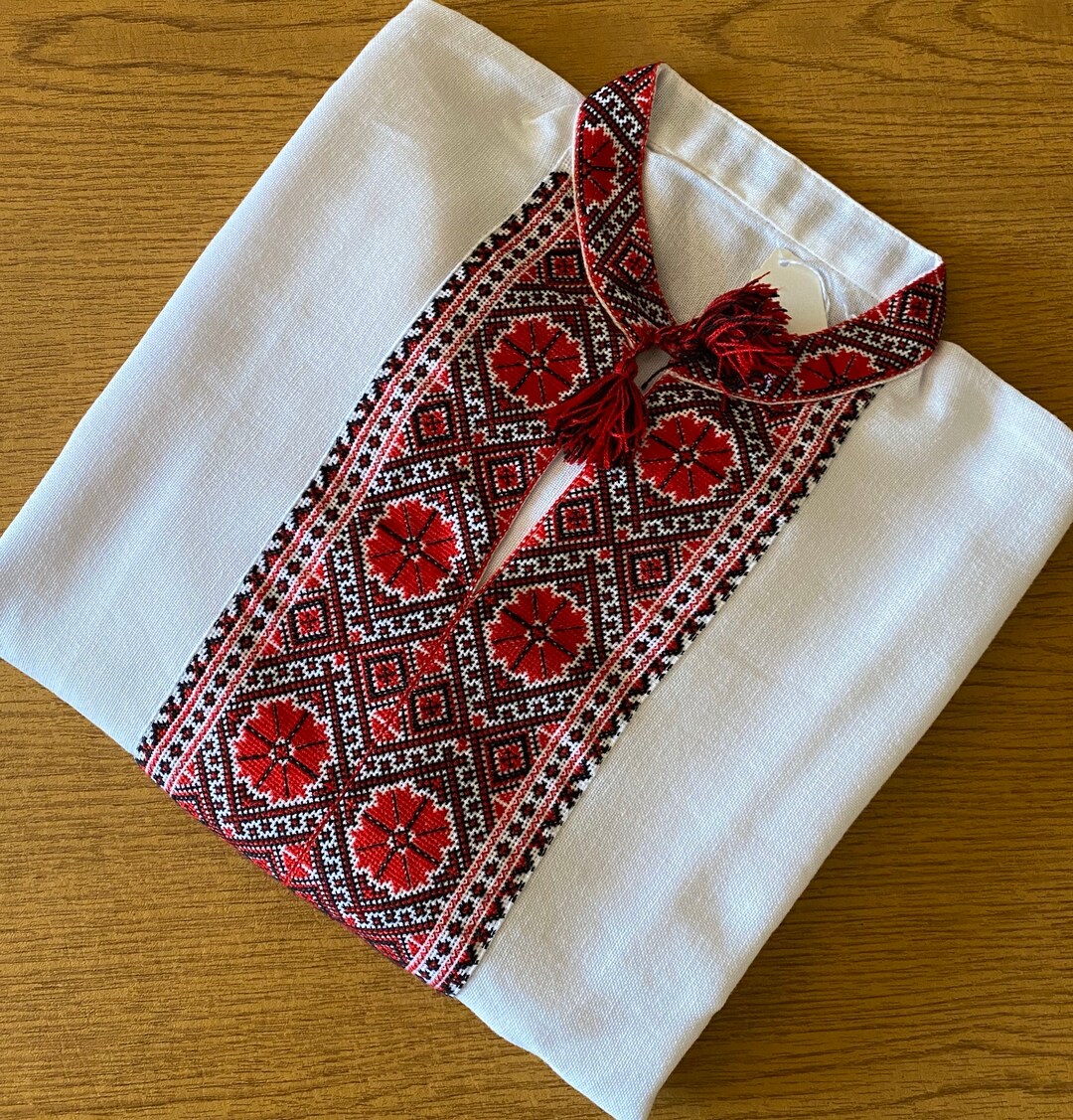 Ukrainian Embroidered Shirt/ukrainian Vyshyvanka - Etsy