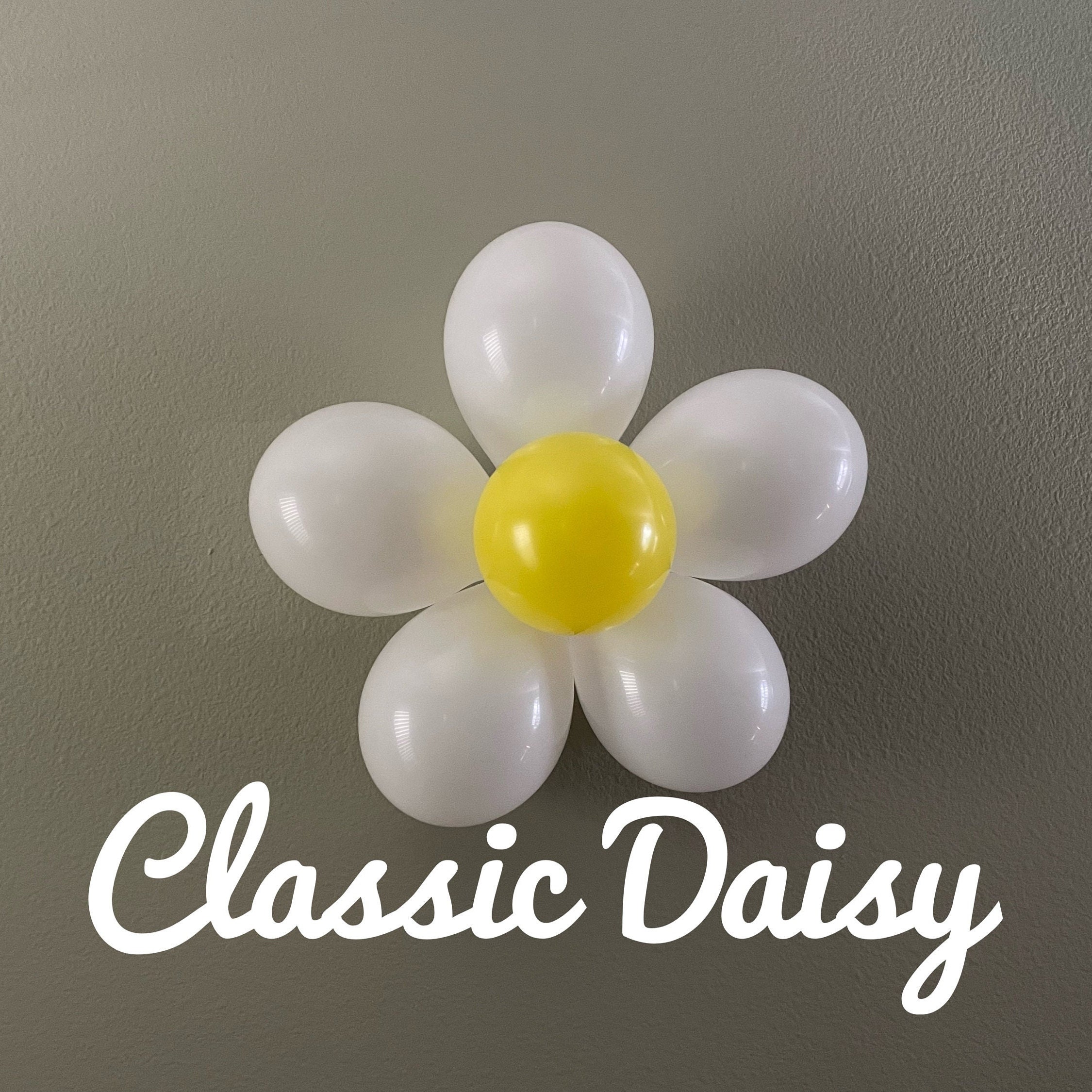 Daisy Balloon Garland, Daisy Flower Balloon, Groovy Party, Daisy Party,  Boho Daisy, Retro Balloons, Flower Power, 70's Party, Daisy Wall 