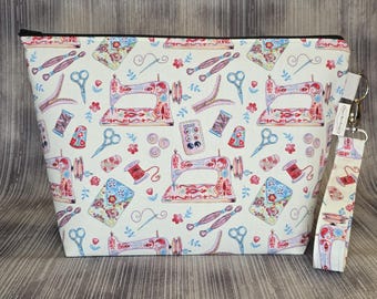 Sewing Machine Print Project Bag: Medium Knitting, Crochet Organizer Bag