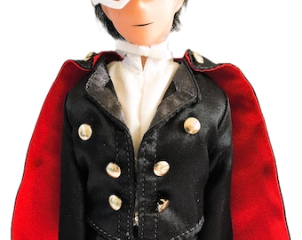 Vintage 2000 TUXEDO MASK 11.5