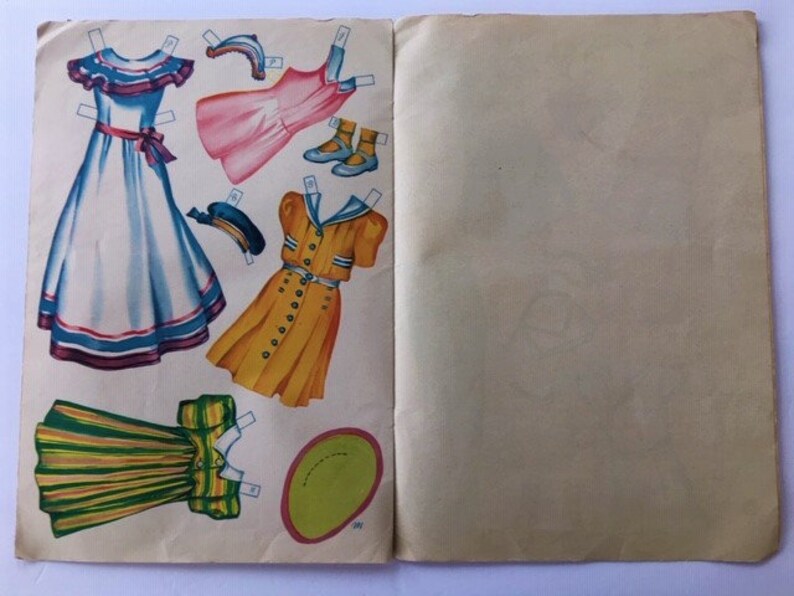 Vintage 1942 SCHOOL GIRL Paper Dolls Book Saalfield Publishing Etsy