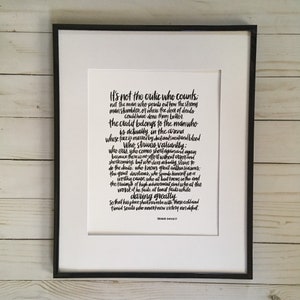 Arte impresión El hombre en la arena Handlettered Theodore Roosevelt cita negro blanco arte impresión atrevida grandemente