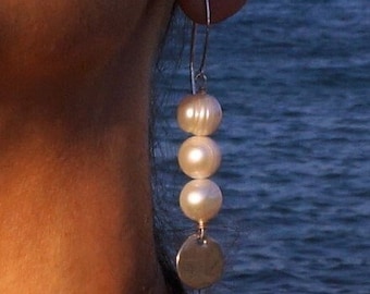 Handmade pearl earrings with silver clasp