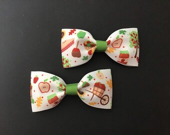 All About Apples Hair Bow Pair